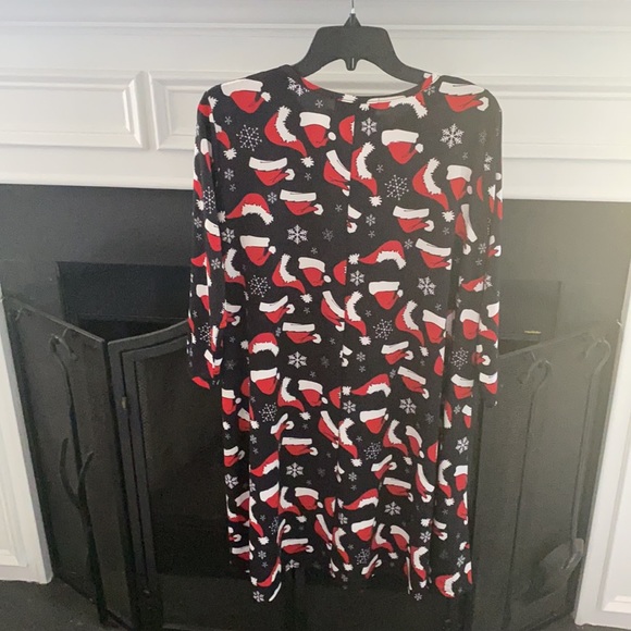 Santa Hat Dress - Picture 2 of 5